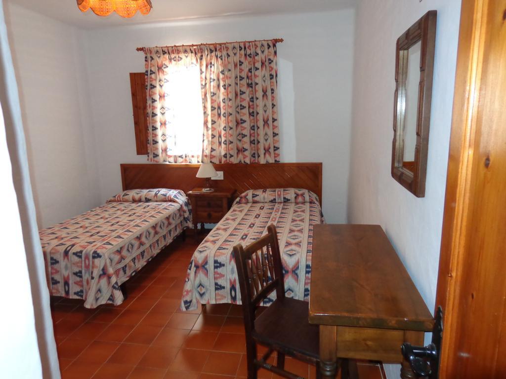 Apartamentos Los Pinares Benet Santa Eularia des Riu Room photo