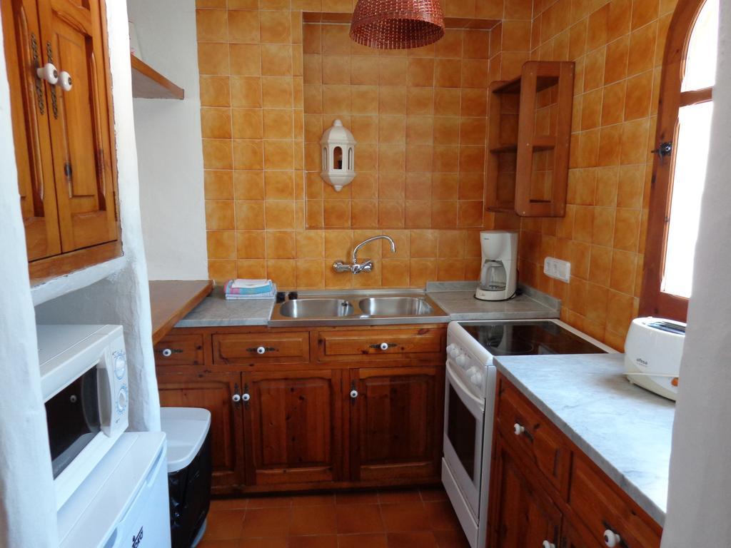 Apartamentos Los Pinares Benet Santa Eularia des Riu Room photo