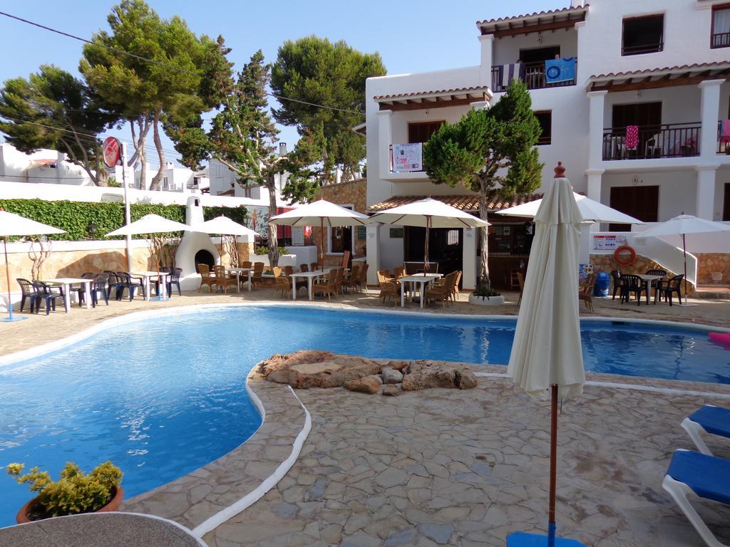 Apartamentos Los Pinares Benet Santa Eularia des Riu Exterior photo